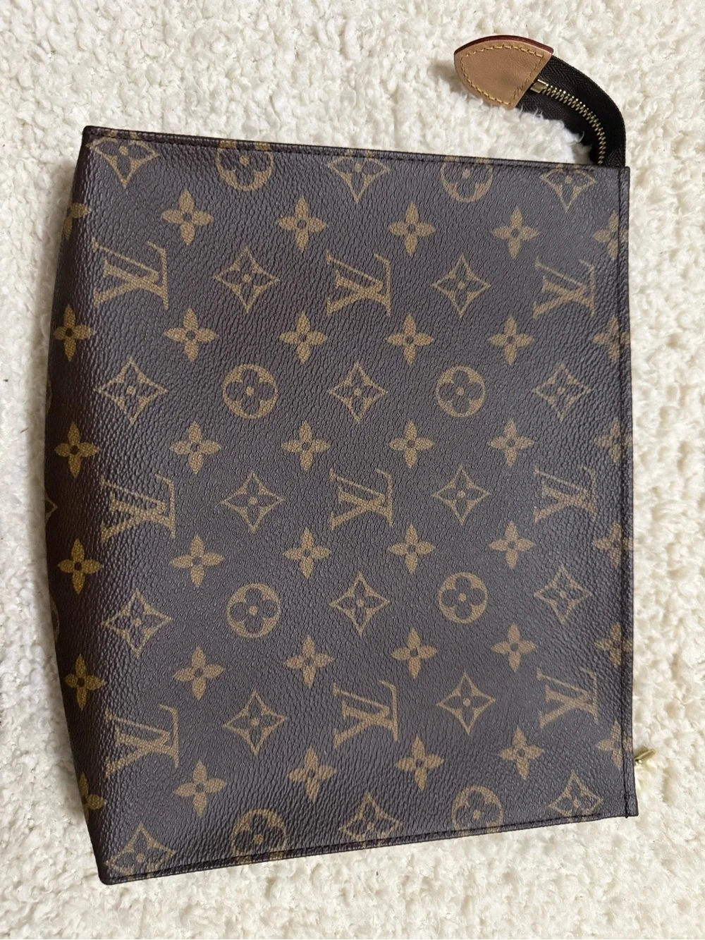 Louis Vuitton Poche Toilette GM